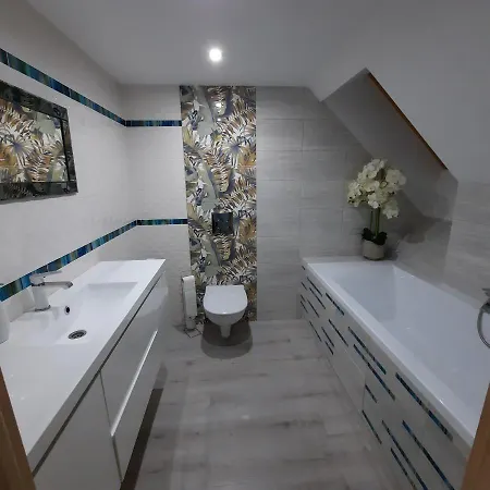 Dom U Janusza Nad Jeziorem Bialym